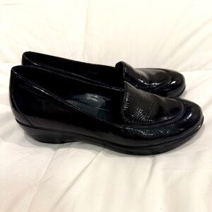 Dansko Women’s Black Patent Leather Slip-On Shoes – Size 38 (US 7.5–8)